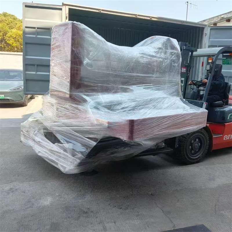 英德市克拉玛依区：物流专线的高效货运之旅