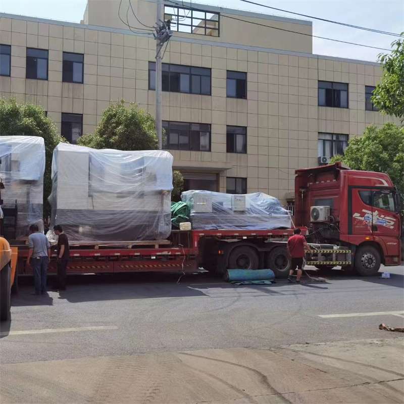 英德市新干县物流：多元服务与高效运输之路