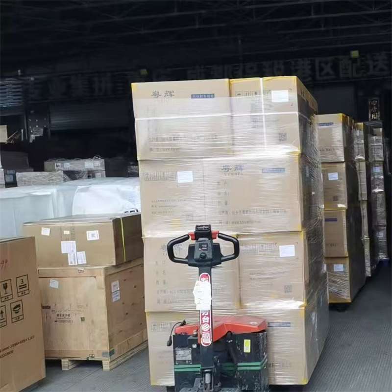 英德市若尔盖县物流运输：多元服务与高效线路